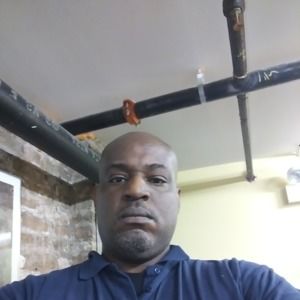 Meet your Posher, Taron